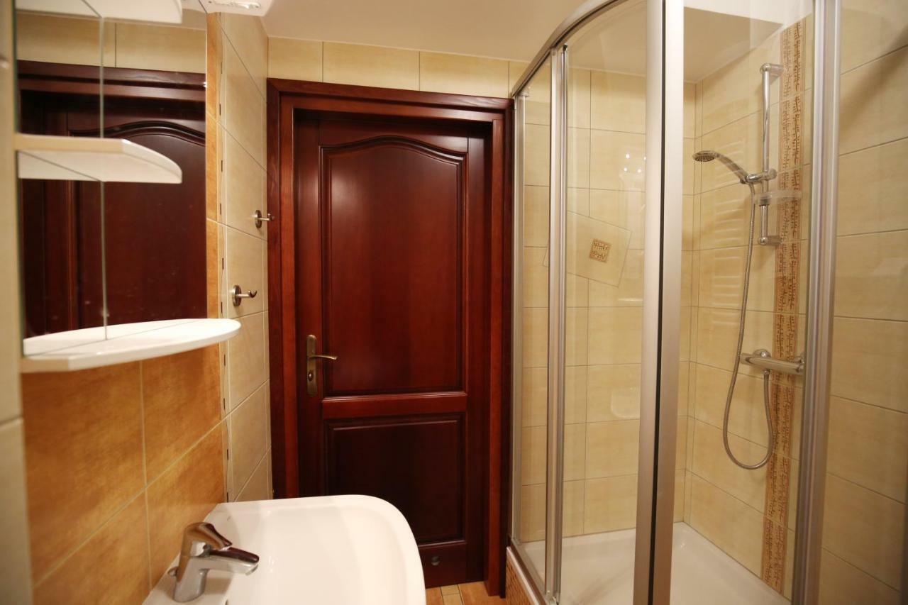 Apartamenty Na Pierwszym Pietrze Krynica Zdroj Exterior photo